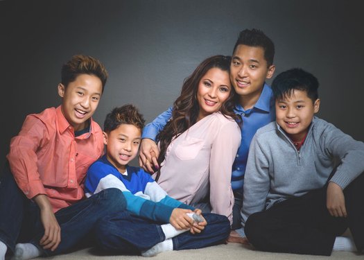 Family portrait sample by Ebony Iris Media